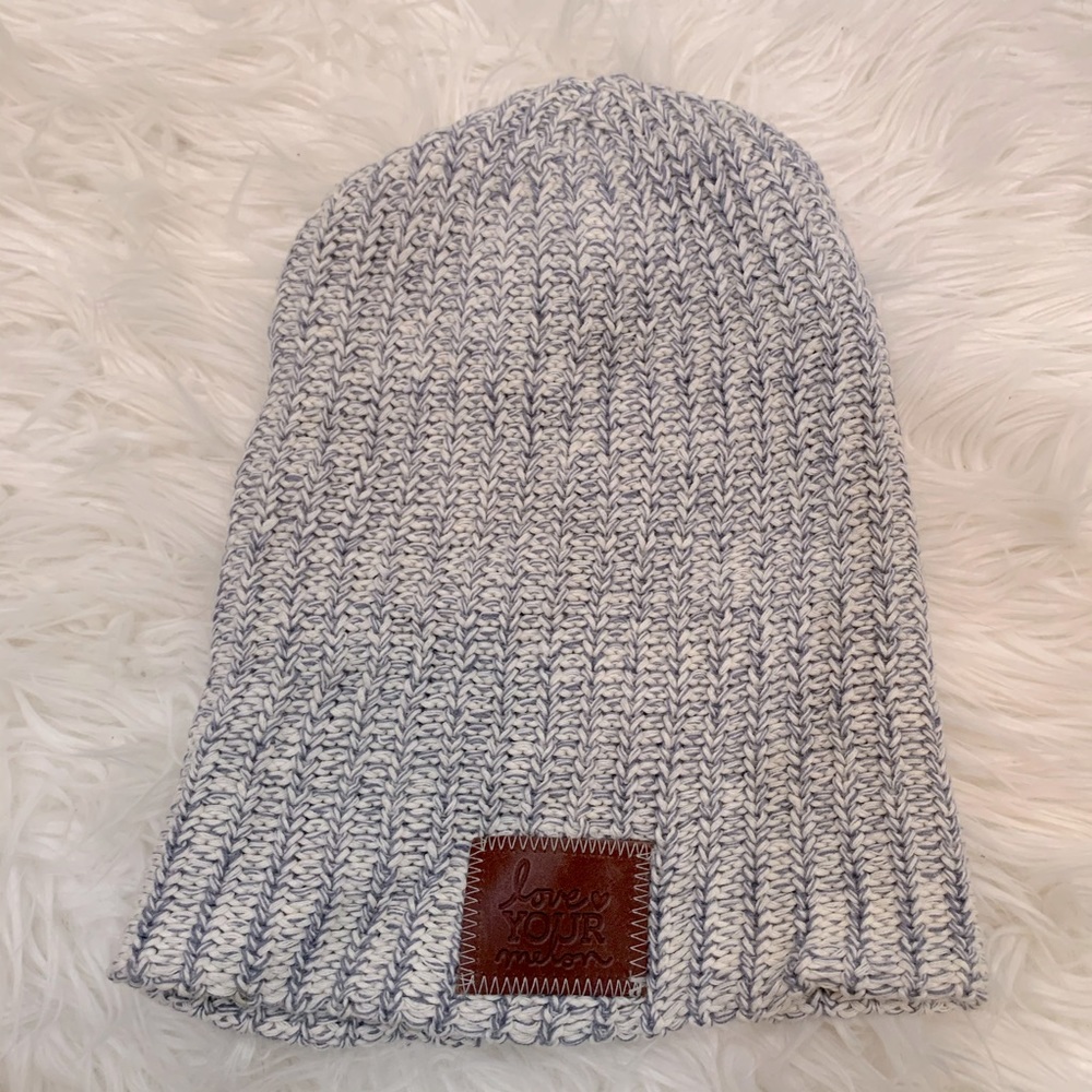 Love Your Melon slouch fit beanie hat grey & white